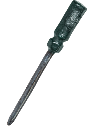 Schraubenzieher Kreuz_Trollfelsen_LARP_Mittelalter_Werkzeugkasten_Werkzeug_Ausrüstung_Spielzeug_gedreht